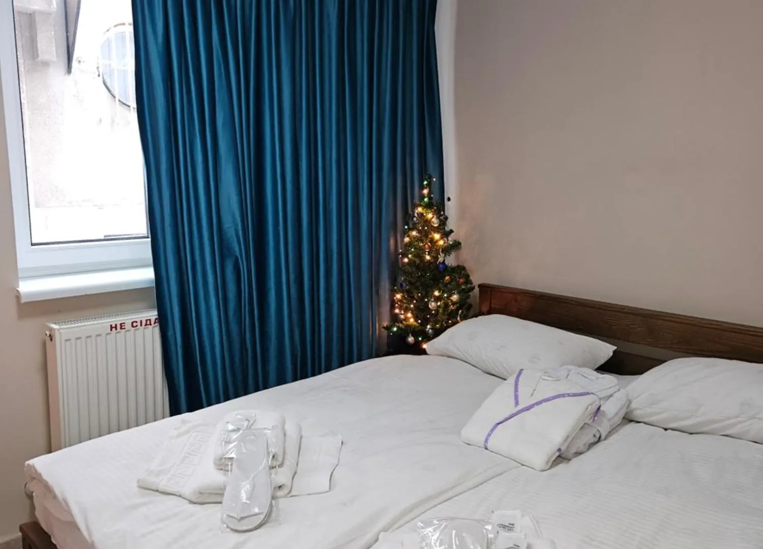 Newplay Hostel Lviv 0*,